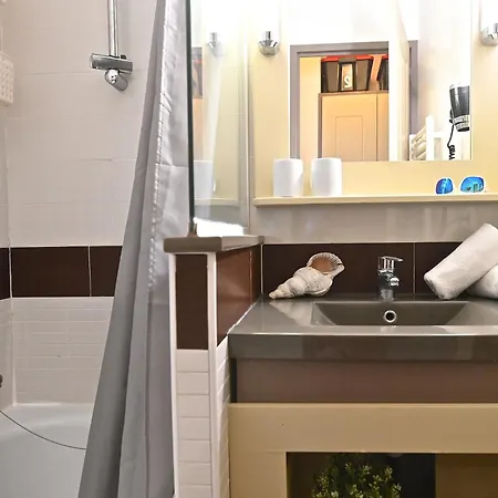 Apartment Oulivie - 2 Pieces - 4 Personnes *